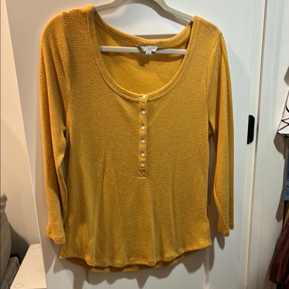 Women's Yellow Top